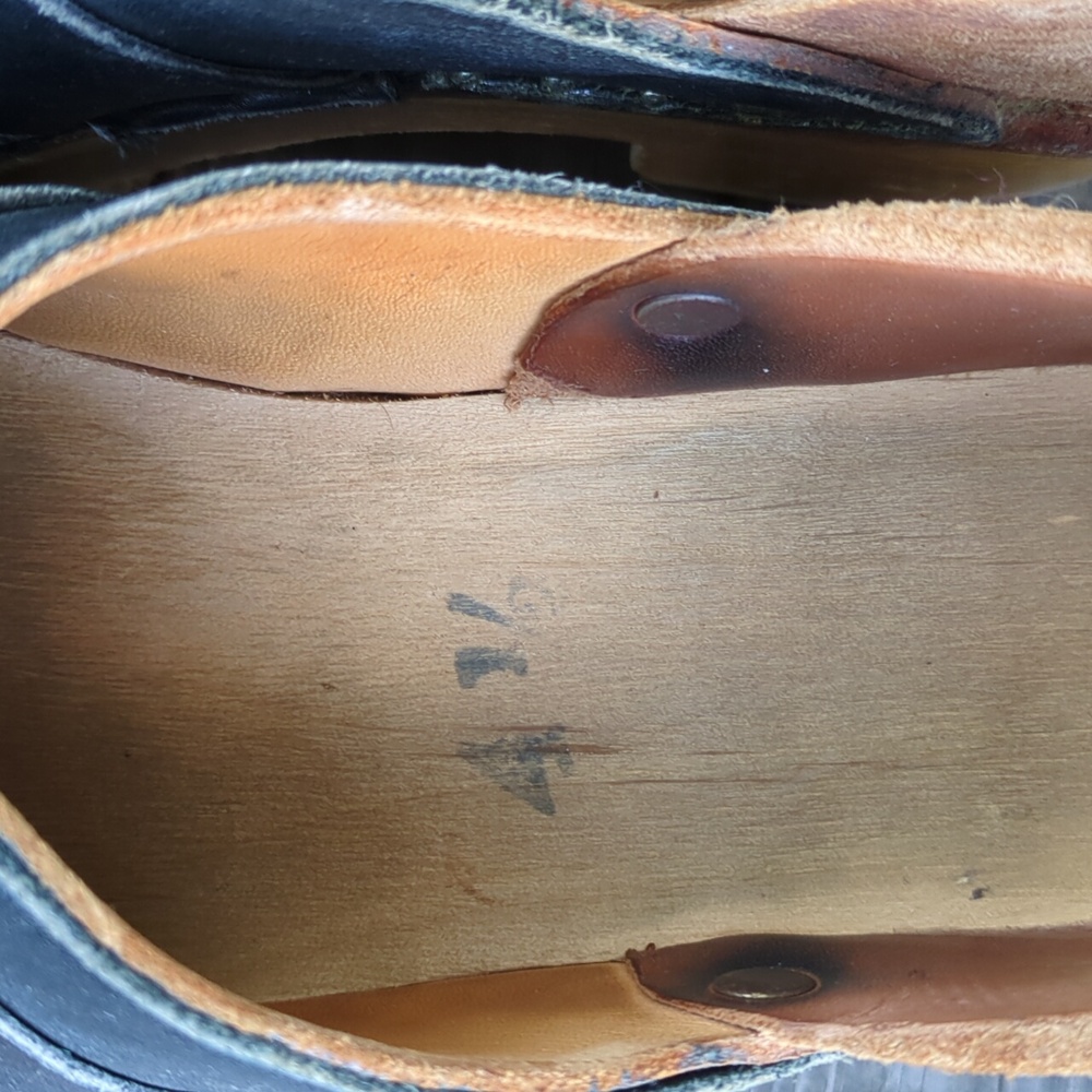 Multnomah Clogs - Picture 5 of 9